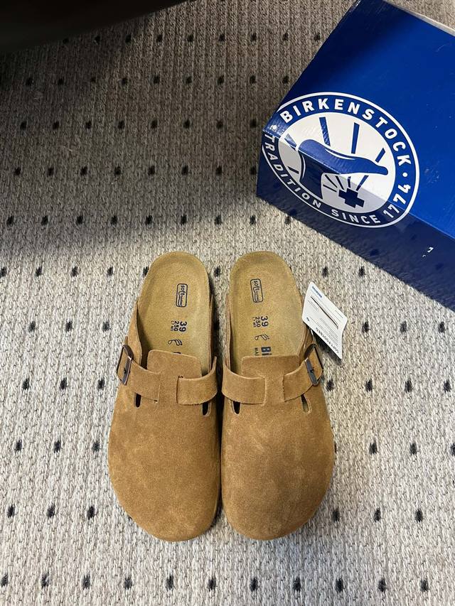 Birkenstock Classic Half-Slippers Birkenstock has a long history that can be tra