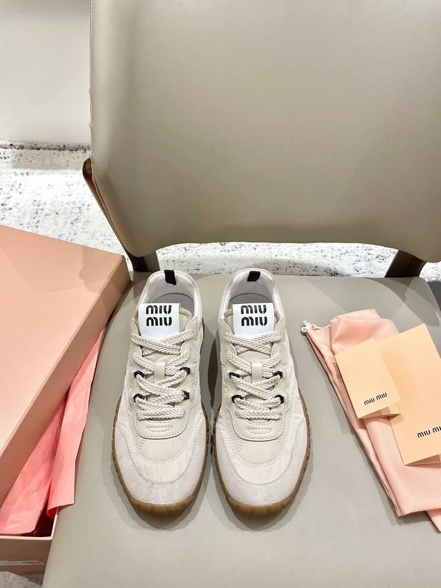 Miumiu Miu Miu 2025Ss latest model Forrest Gump shoes German training shoes casu