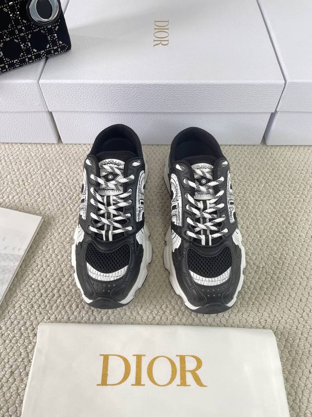 Dior Chrono new casual sports shoes slippers dad shoes are really cool, full of