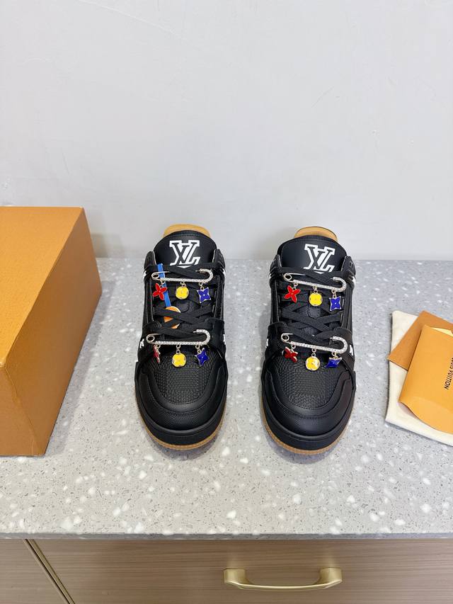 buckle + 60, order notes Louis Vuitton couple casual sports shoes skateboard sho