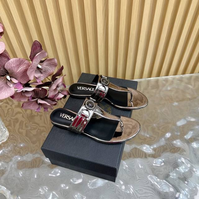 Versace 5 Flip Flops Dumesa Metal Toe Slippers _______________________ Overseas