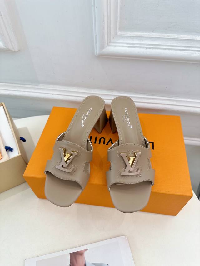 Lv Louis Vuitton 25 2025 Spring and Summer new top version The counter