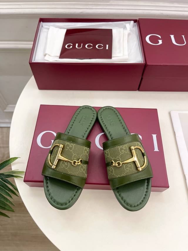 Gucci 25 G's flagship series is finally released, and the goods are worth lookin