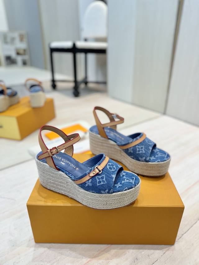Factory price Pp: Top version Lv Louis Vuitton 25 2025 spring and summer new top