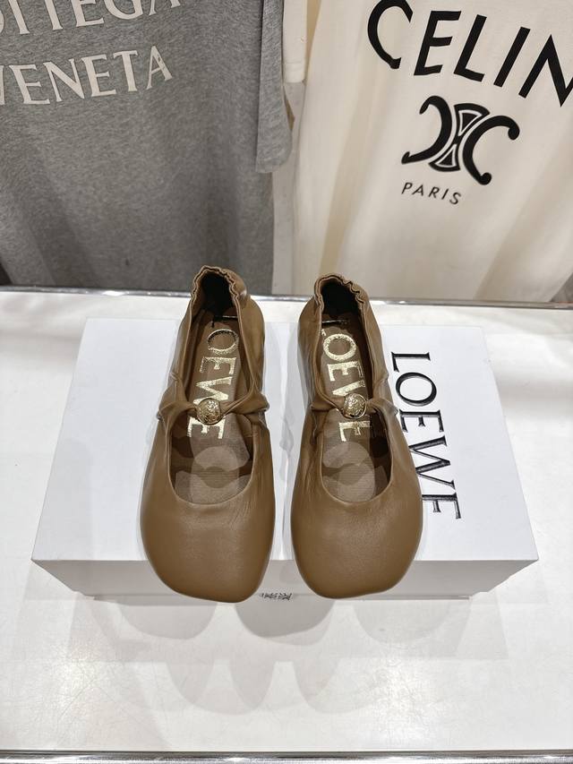 High version factory Loewe 2025Ss new super soft and comfortable flat Mary Jane