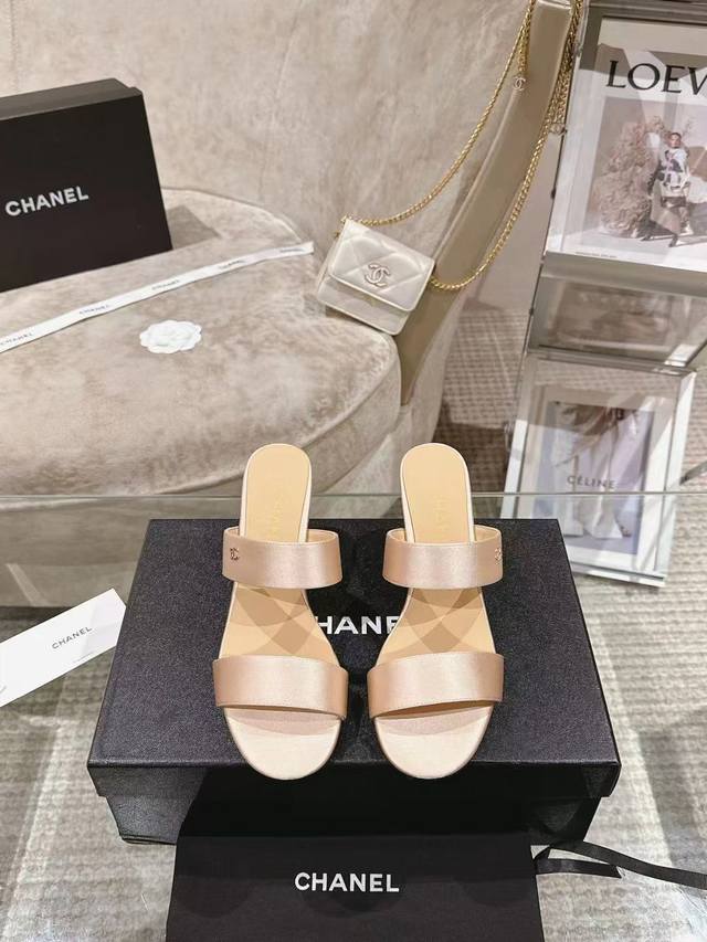 2092-1 Mary Jane exquisite pearl hot diamond combination heel upper; imported si