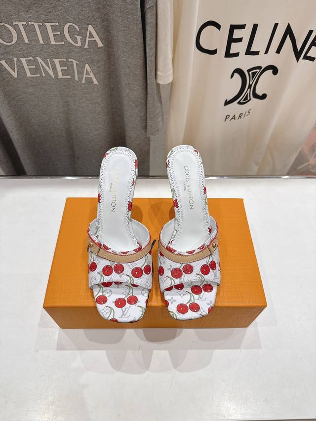 high version factory Louis Vuitton Ss25 New Arrival Lv Donkey brand spring and s