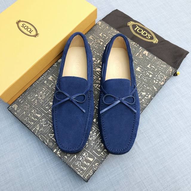 Tods men's loafers, new high-end quality nubuck leather, apricot cow lining. Ori