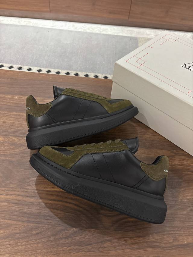 2025 new McQueen sneakers comfort version counter has fully upgraded the comfort