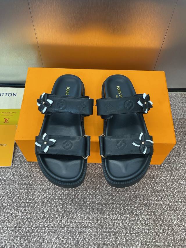 Factory P price P Louis Vuitto'2025 spring and summer new thick-soled Velcro cas