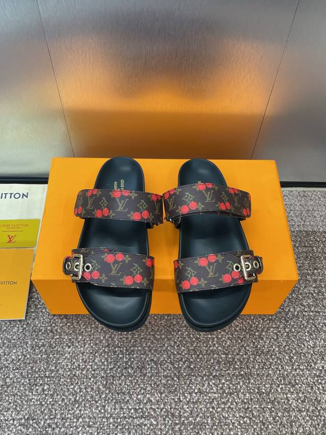Factory P price P Louis Vuitto'2025 spring and summer new thick-soled Velcro cas