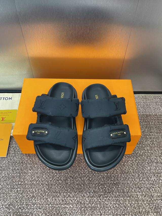 Factory P price P Louis Vuitto'2025 spring and summer new thick-soled Velcro cas