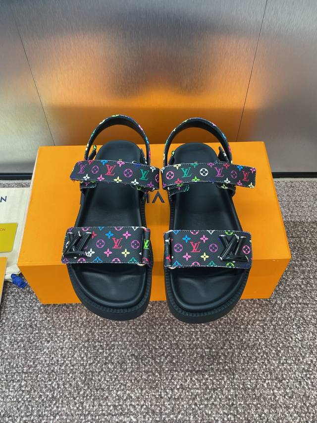 Factory P price P Louis Vuitto'2025 spring and summer new thick-soled Velcro cas