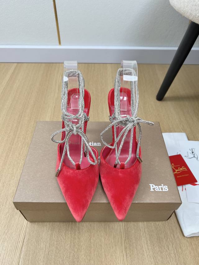 Christian Louboutin 2025 Cl's 2025 spring and summer new product counter's lates