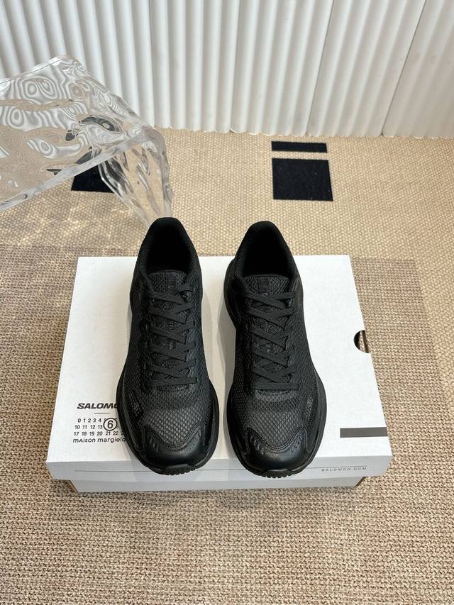 Mm6 X Salomon Spectur Maison Margiela and Salomon collaborated on the 2025 sprin
