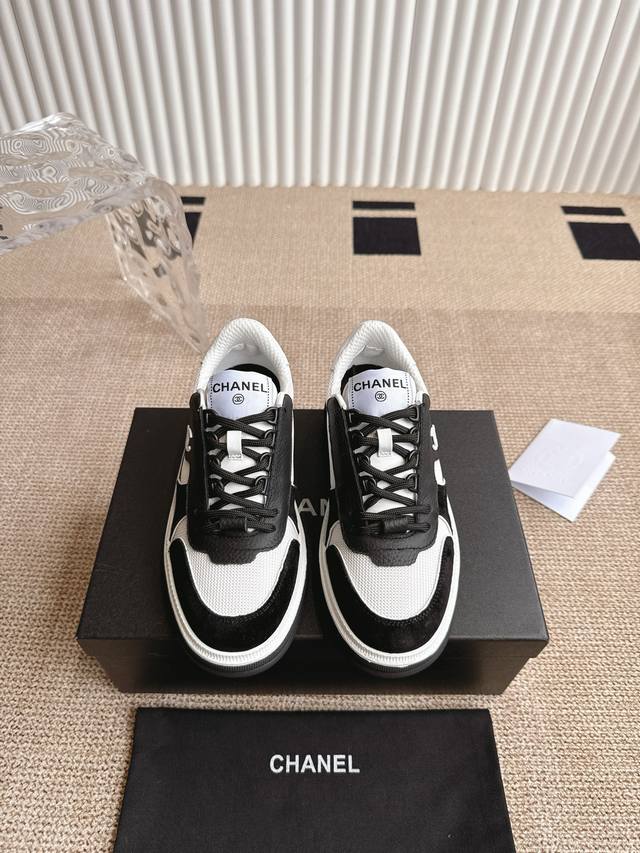 Chanel 2025Ss popular panda shoes 63 color matching thick sole casual sports sho