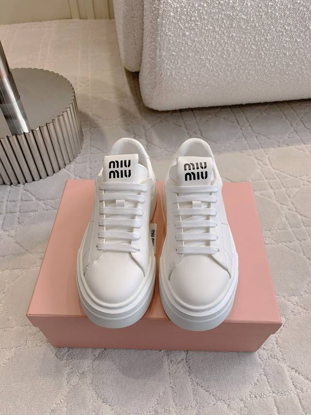 Factory price P Top version Miu's new thick-soled white shoes are so beautiful t