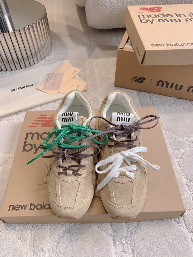 Suede leather lining 20 Miu X Newbalance collaboration sneakers with new inner h