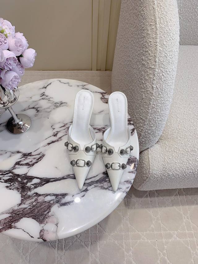 Factory price P Balanciag* Classic rivet motorcycle high-heeled slippers, sweet