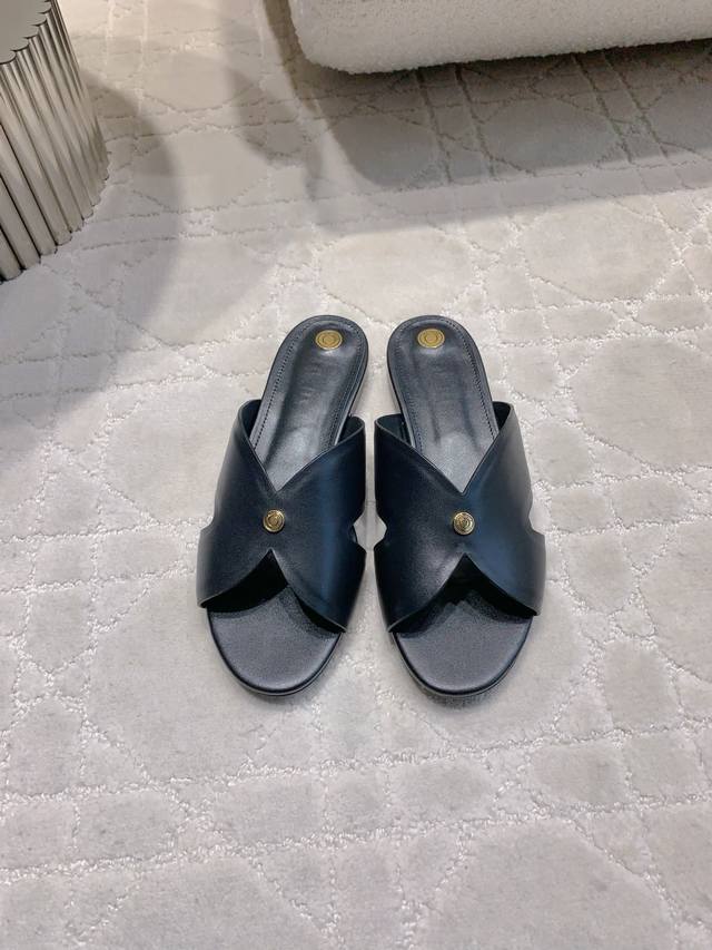 Factory Price P Loro Pian* Lp New wedge heel high heel sandals Simple and fashio