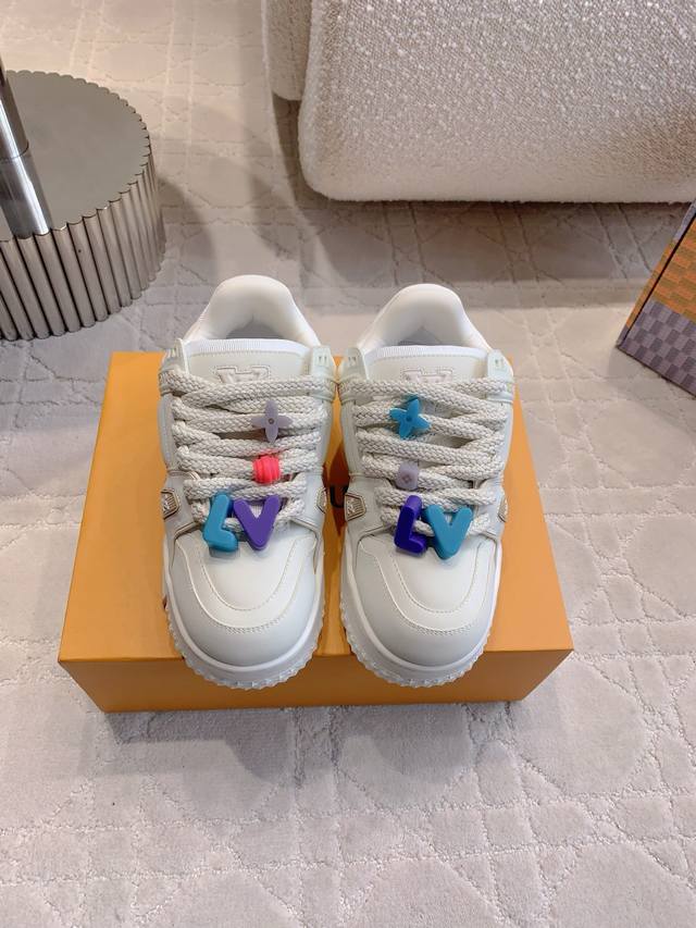 Factory price P Louis Vuitt* Chubby casual shoes Buttons can be freely combined