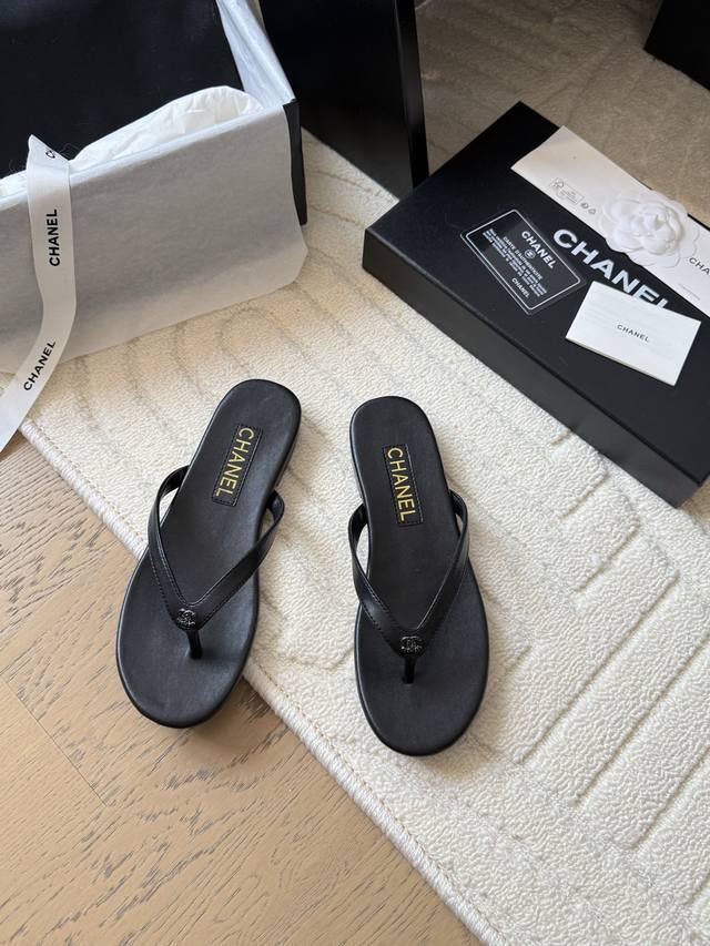 Chanel 25C new flip-flops This series is really amazing, how can it be so beauti