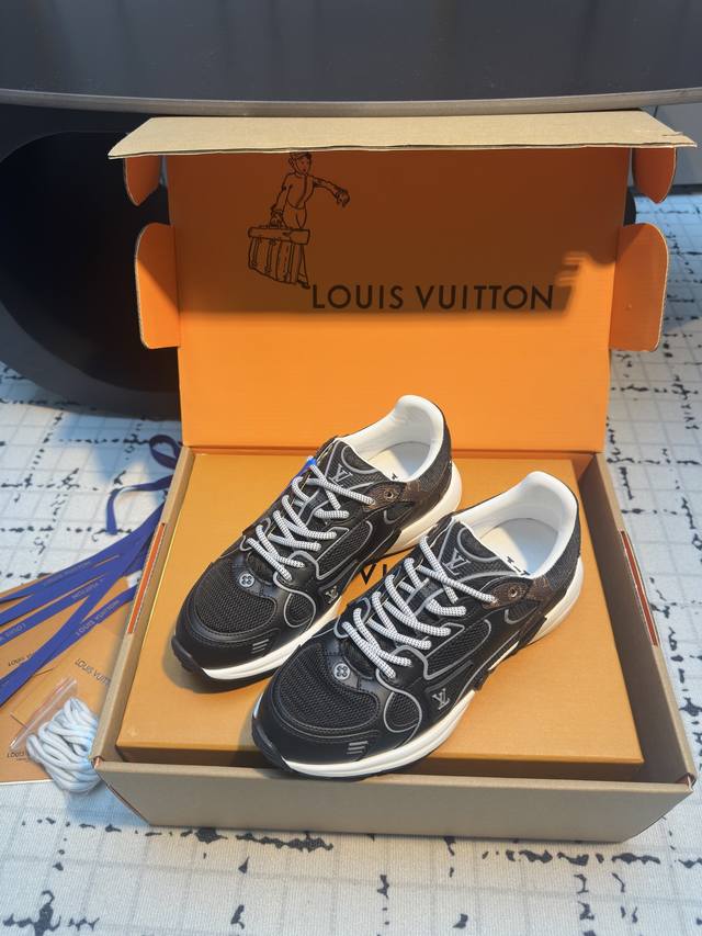 Lv Donkey's all-new height-enhancing sports shoes Lv Silver Horn King Olympia sp