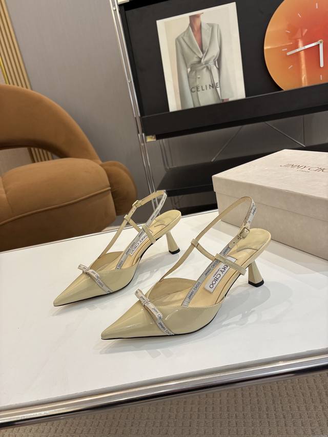Brand: Jimmy Choo Jimmy Choo 2025 Early Spring New Product Orb Pum Special Shape