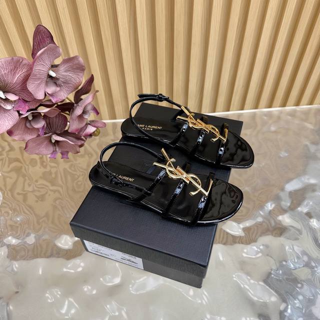 Top version of Saint Laurent YSL classic show sandals Super super popular one. W