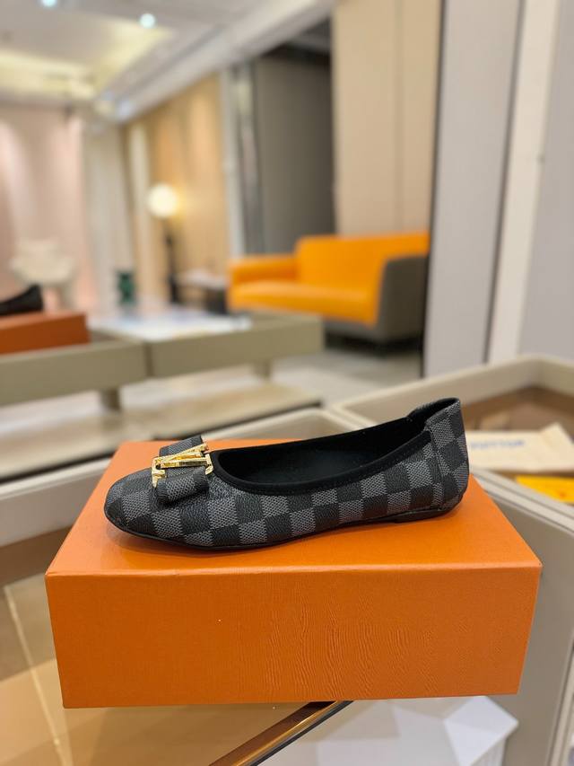 Price P: 2025 latest L home counter latest catwalk shoes for all seasons, offici