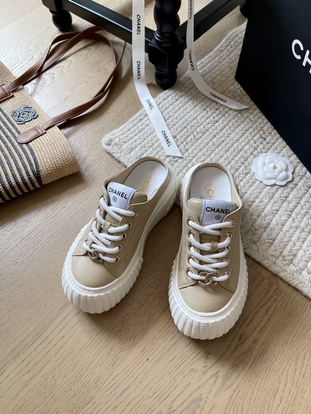 Chanel 25C new spring and summer thick-soled sneakers! Top version! First to sel