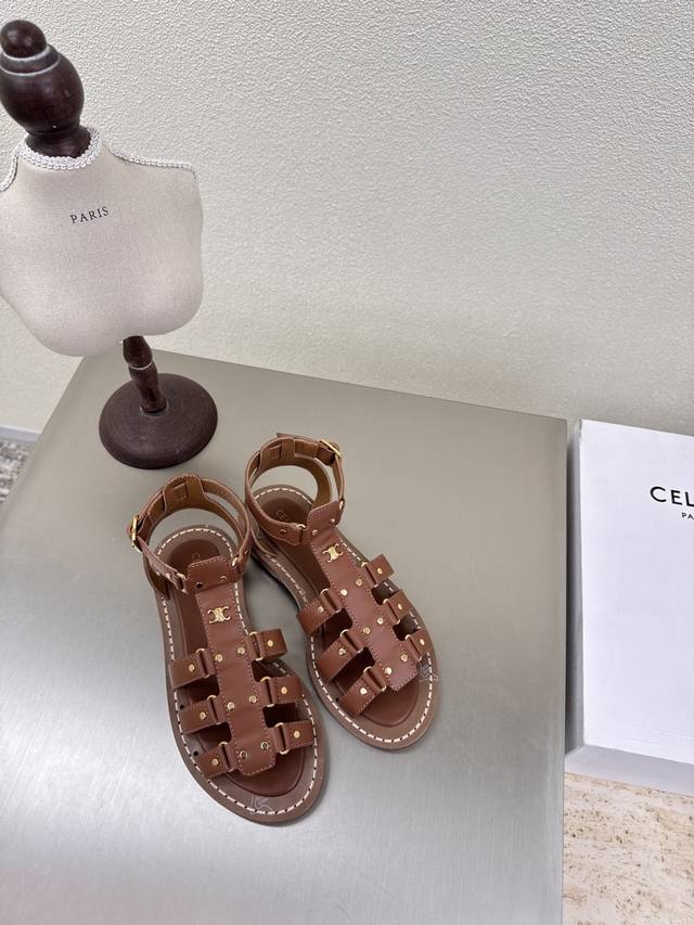Celine retro Roman sandals brown French high fashion brand trendy matching items