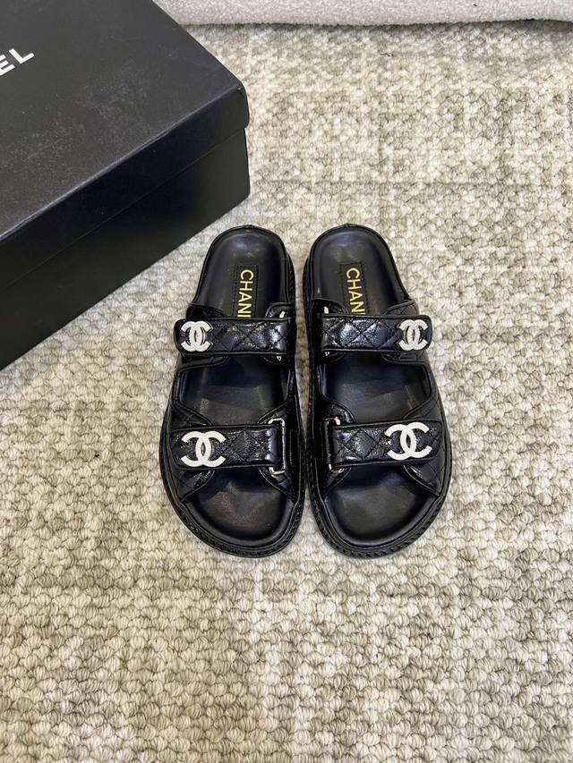 Top version Chanel 2025 new Velcro beach sandals original 11 heavy craftsmanship