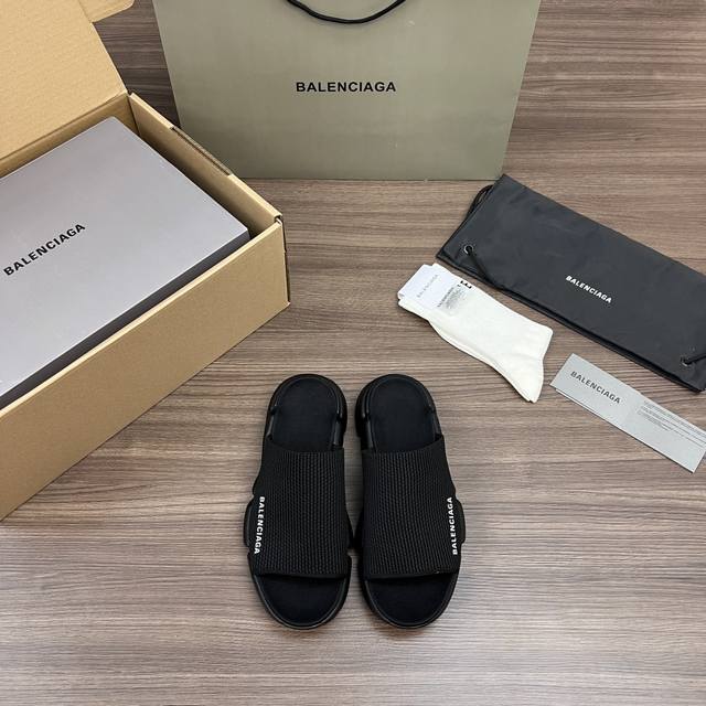Top Balenciaga Speed 2.0 round toe open toe fashionable sandals in all black for