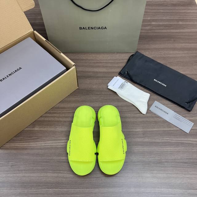 Top Balenciaga Speed 2.0 round toe open toe fashionable sandals in fluorescent c