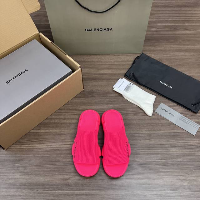 Top Balenciaga Speed 2.0 round toe open toe fashionable sandals in rose red for
