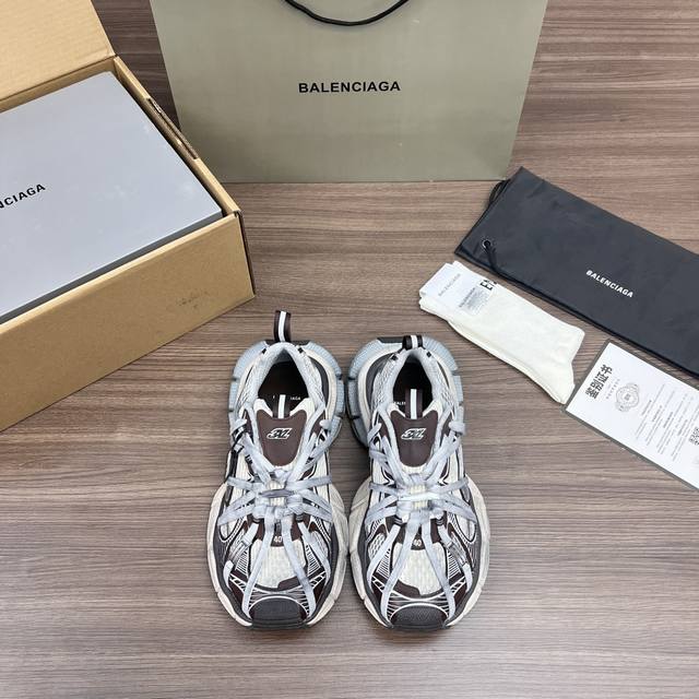 The top version of Balenciaga 3Xl buckle-strap round-toe lace-up low-top dad sho