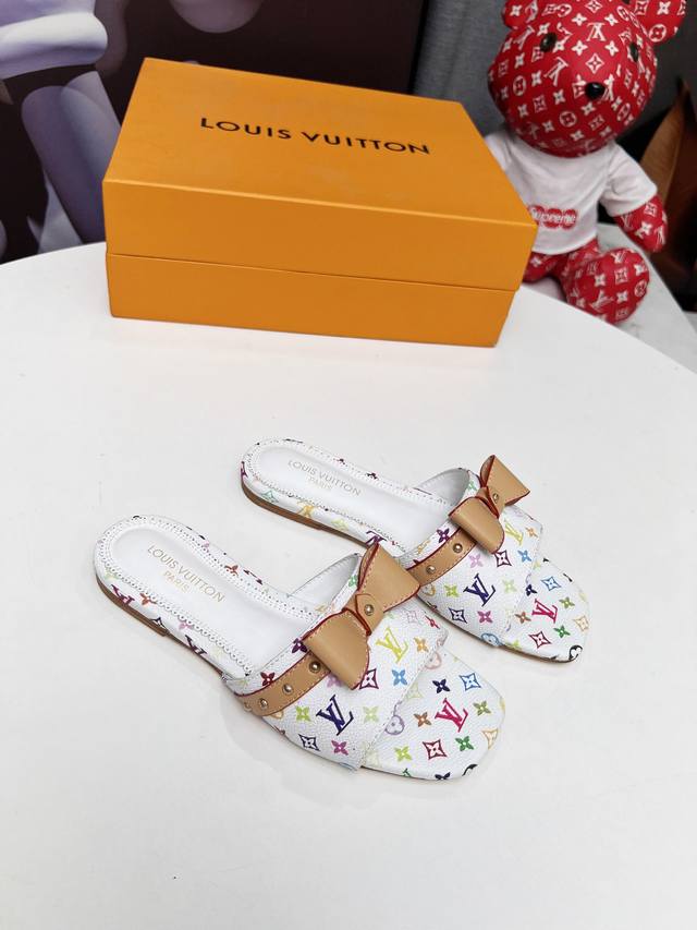 Lv new denim slippers are a must-have for goddesses in summer 2025. They are a r