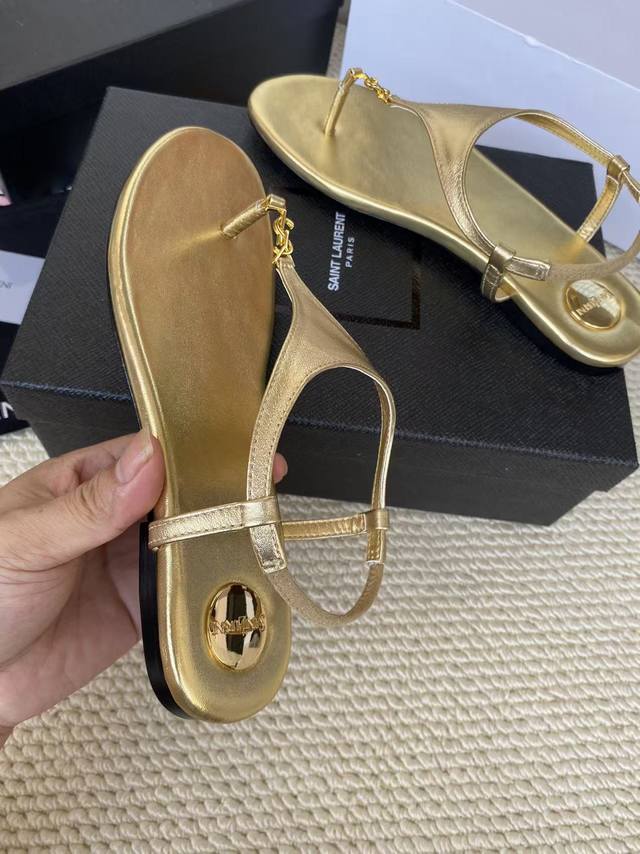 Yves Saint Laurent: Gold cowhide Rubber sole Genuine leather sole Size 35-44 42.