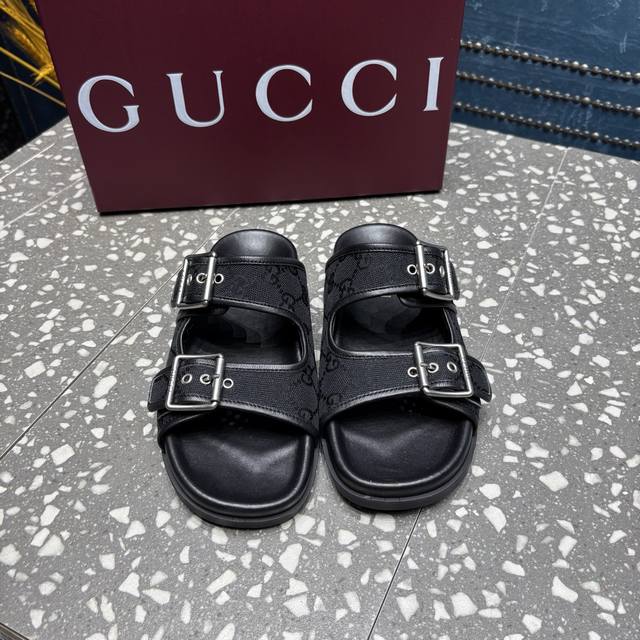 Gucci Double G buckle design is very attractive and can be adjusted in size Meta