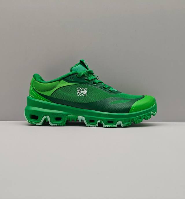 Loewe X On Cloudventure Loewe joint new limited edition running shoes second gen