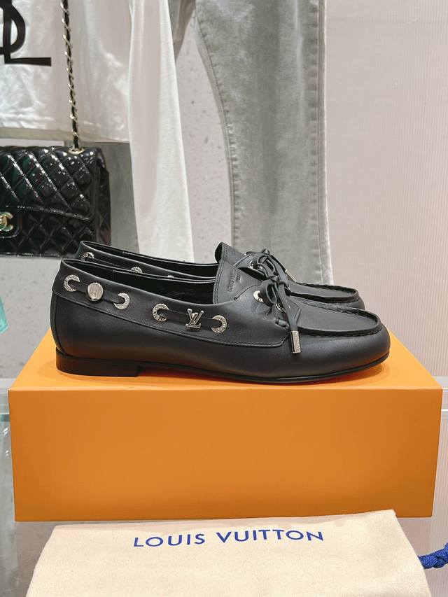 The latest hot-selling classic casual shoes! Made of cowhide, original private m