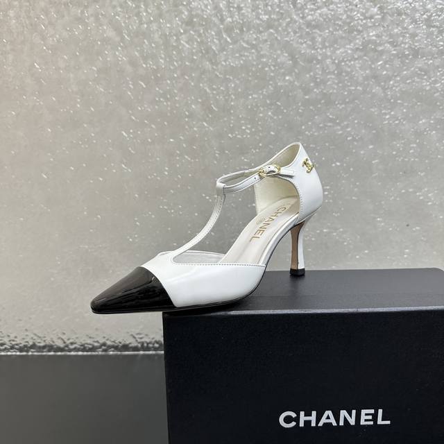 Chanel high version Chanel 25 autumn and winter new hollow high heel stiletto sa