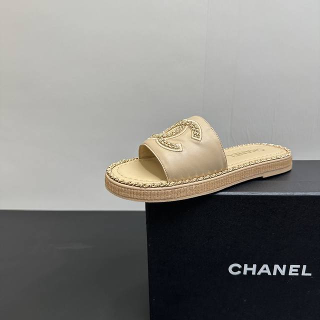 25Fw Spring and Summer New Chanel Chain Ring Edge Double C Letter Buckle Sandals