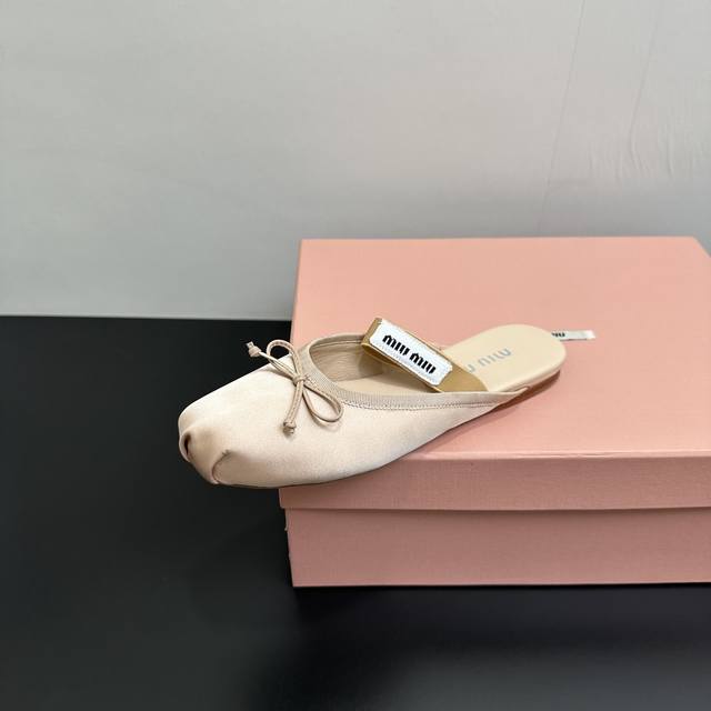 Miu Miu Fairy Ballet Flat Lazy Mule Half-Drag Bow Elastic Band Ballet Flats appe