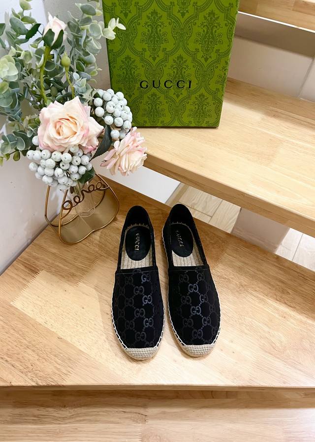 Brand: Gucci Product Name: Gucci Fisherman Shoes Color: Pattern Origin: It Appli