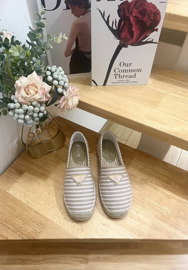 Brand: Prada Product Name: Prada Logo Detail Espadrilles Color: F0018 Origin: It