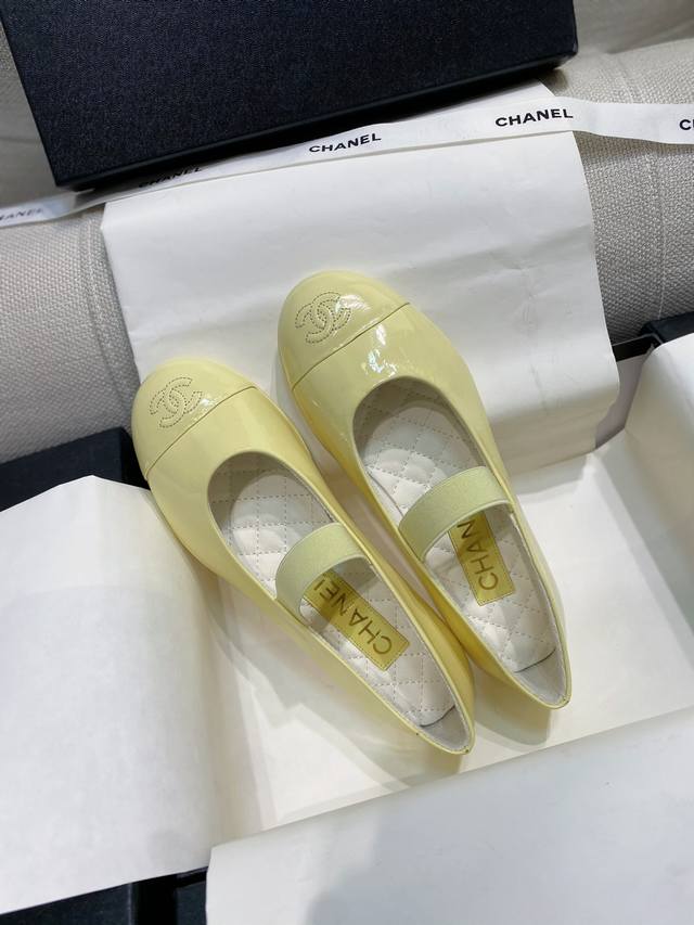 New Chane* Coco Chanel Double C Resort Series Round Toe Mary Jane Shoes Original