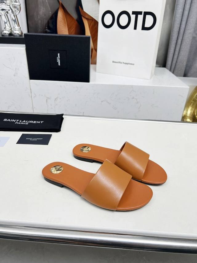 Yves Saint Laurent: Light brown leather slippers Size 35-44 42.43.44 Customized,