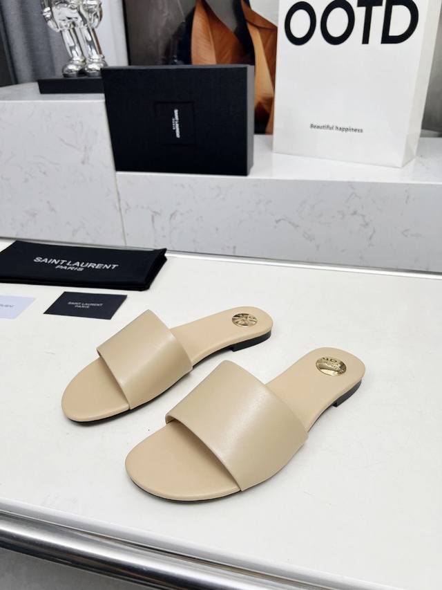 Yves Saint Laurent: Apricot leather slippers Size 35-44 42.43.44 Customized, non